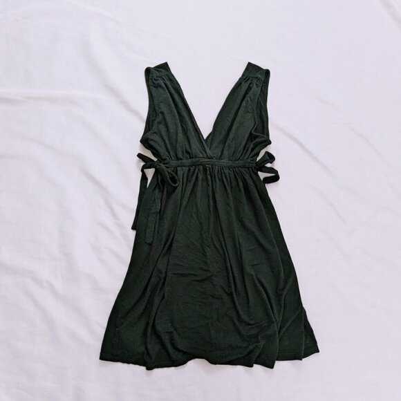 ZARA Collection Basic T-Shirt Size Large Tie Sides Plunging Neckline Black Dress - Picture 3 of 4